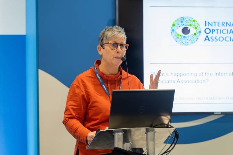 IOA president addresses 100 per cent Optical