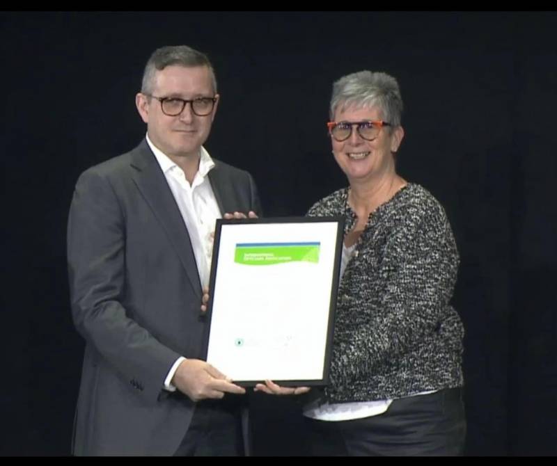 Enter now for the 2023 Silmo IOA International Optician of the Year Award