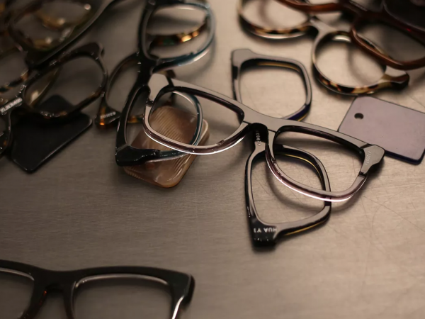 Plastic Frame Materials